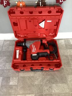 Milwaukee (5518-21) 1-3/4” Sds Max Rotary Hammer