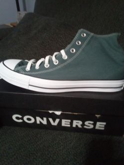 Converse Chuck Taylor High Top Sneakers