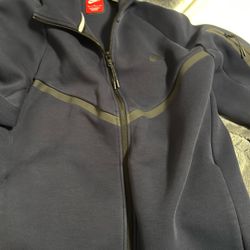 Nike Tech 