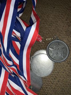 Metal student Award Medals