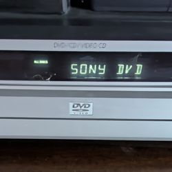 Sony Multiplayer DVD w/Remote 