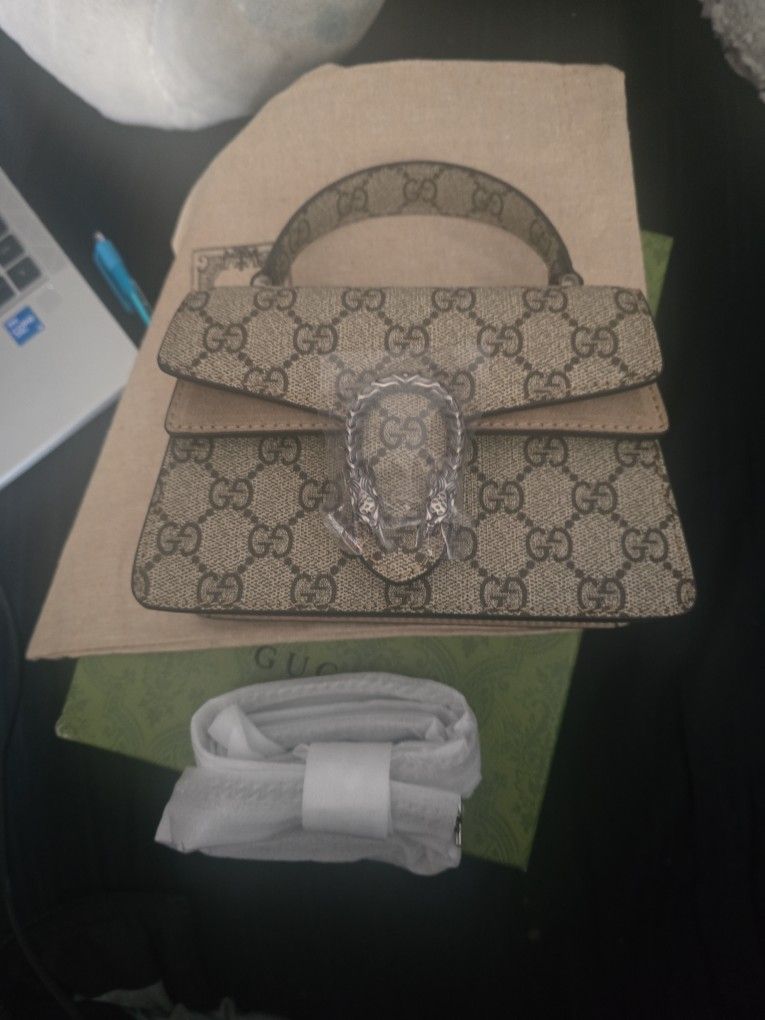 GUCCI HAND BAG
