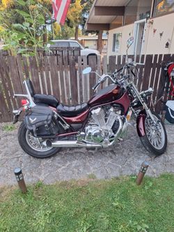 1987 Suzuki Intruder vs700