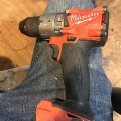 Milwaukee Fuel Hammer Drill 