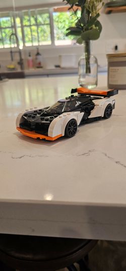 Lego Speed Champions McLaren Solus GT