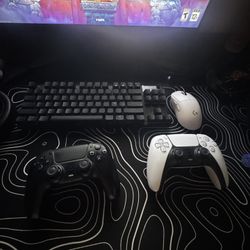 2 ps5 controllers, logitech pro mouse, steelseries keyboard 