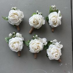 Faux White Rose Boutonnieres – Set of 6 (Brand New)