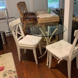 Kitchen Table With 4 Chairs