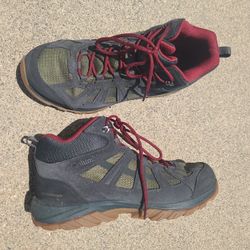 Mens Columbia Water Proof Boots