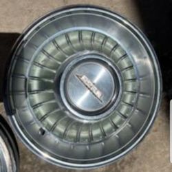 Cadillac hub Caps $375 Set Clean 