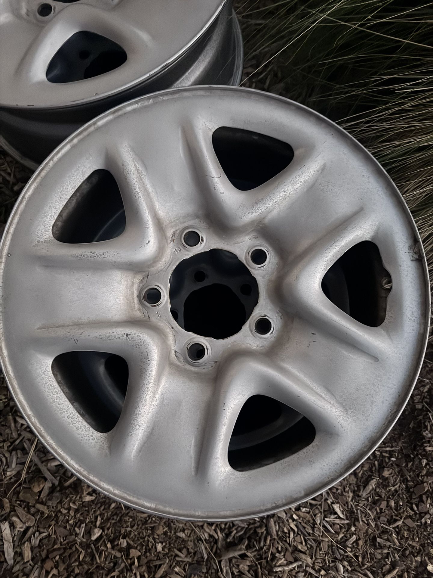 2010 Toyota Tundra - Rims
