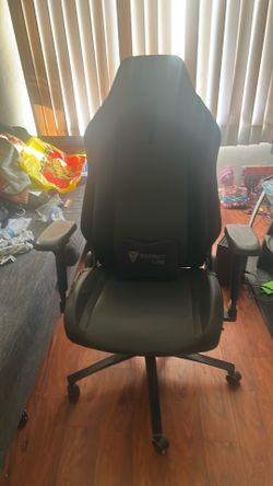 Secret Lab Reclining Chair