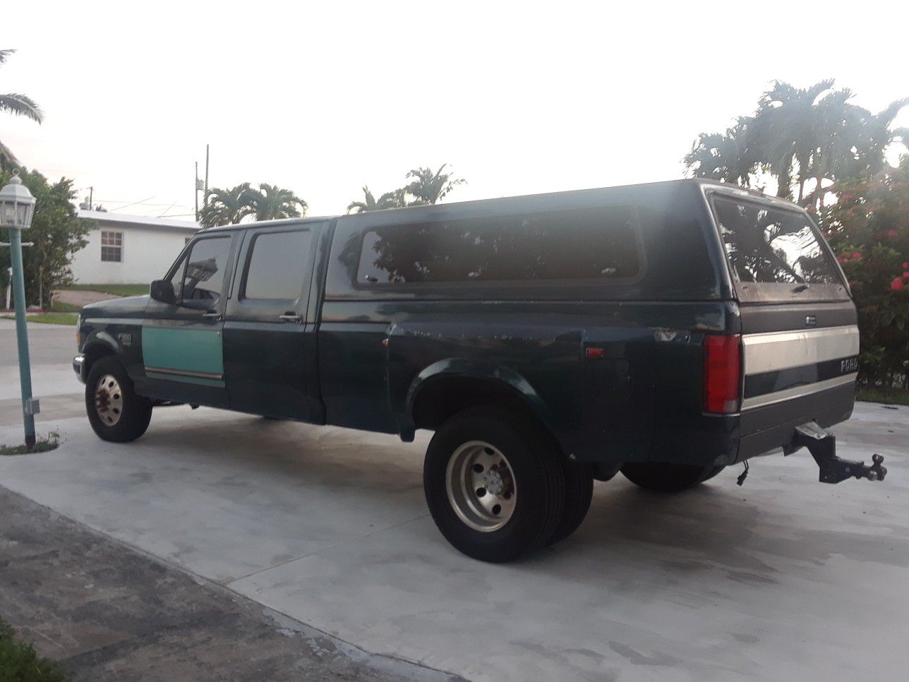 Sale or trade F350 F250 F150  Camper only 320
