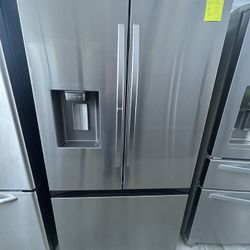 Samsung Beautiful Stainless Steel Refrigerator 