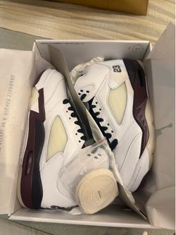 Jordan 5  Retro x A Ma Maniere Size 6.5Mens or 7.5 Women