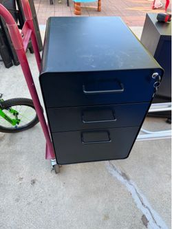 Metal file cabinet  with keys