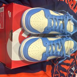 Nike University Blue Dunk Lowe’s
