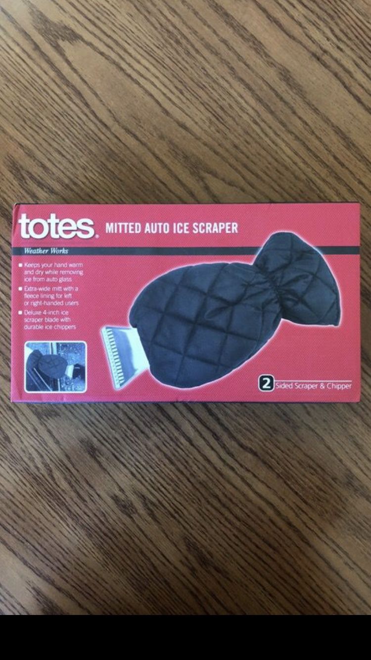 Totes mitted auto ice scraper - New