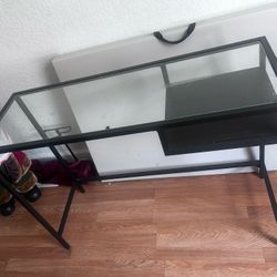 Little Desk Or Vanity 