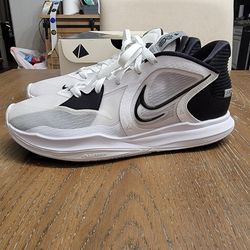 Nike kyrie low 5