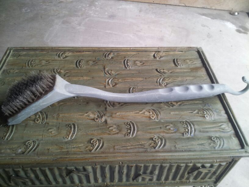 Barbeque grill brush