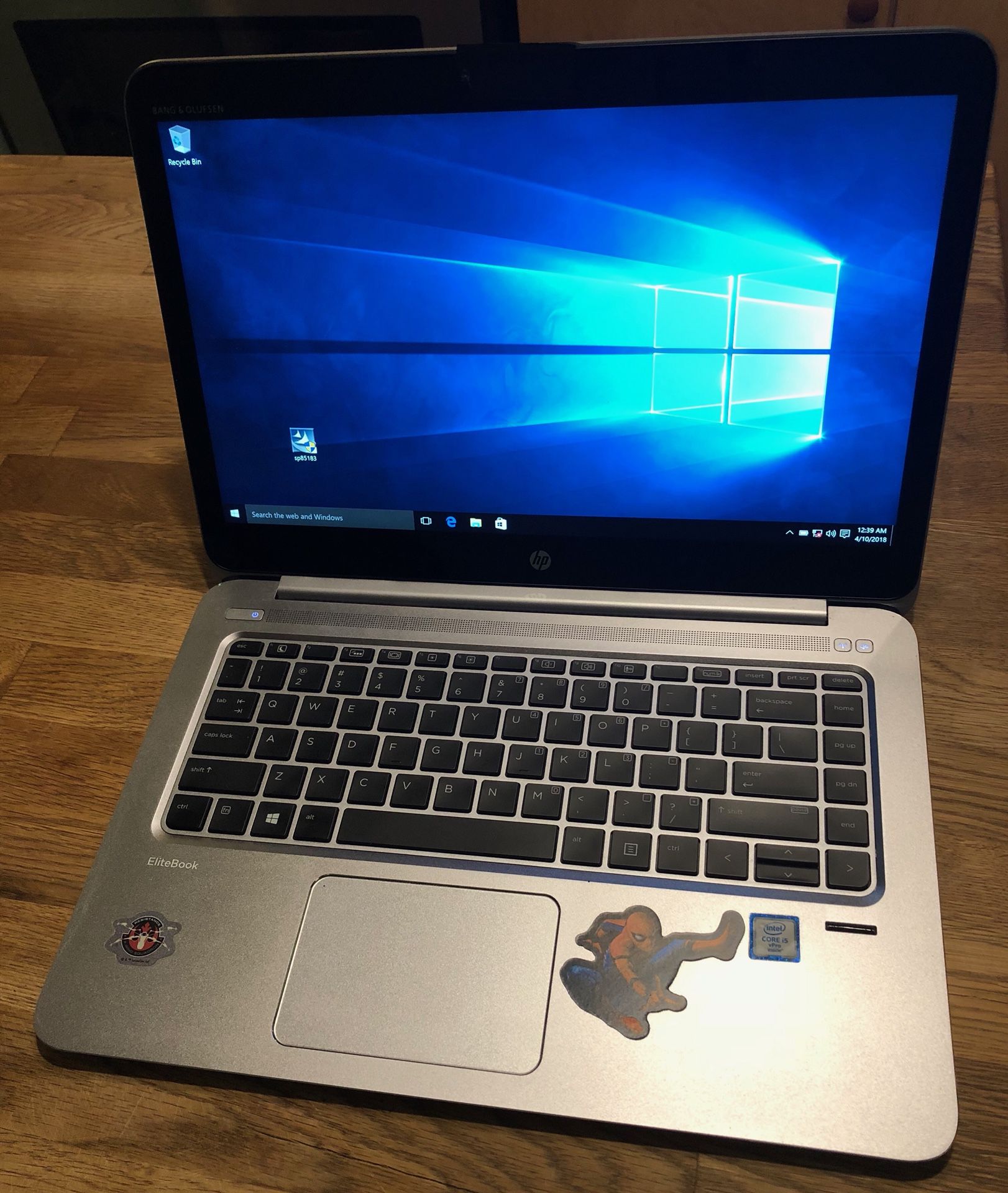 HP EliteBook 1040 G3 Notebook
