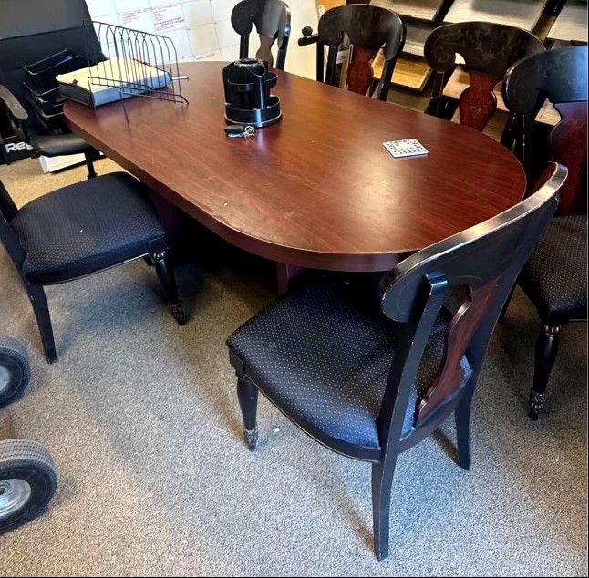 Desk Only On Sale....π²π²π²π²