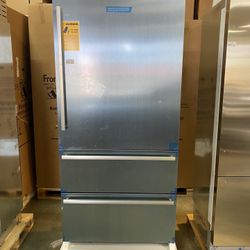 Liebherr  CS2080 36 Inch Counter Depth Bottom-Freezer Refrigerator