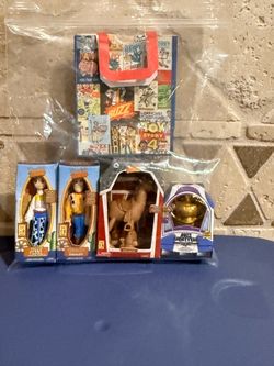 Toy Story. Zuru 5 Surprise Disney Store Mini Brands Series 1 collection
