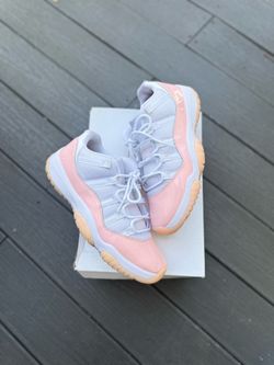 Jordan 11 Legend Pink