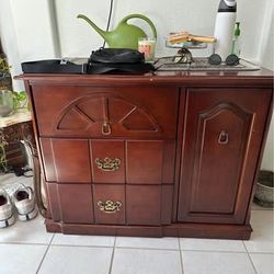 Wooden Drawers/Dresser
