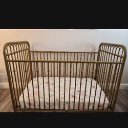 Bronze/Golden Crib 