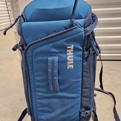 Thule RoundTrip 60L Boot Backpack