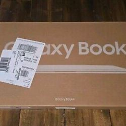 Samsung Galaxy Book4 15.6" Intel Core 7 512GB Silver - in box - $599