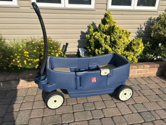 Step 2 Double Seater Wagon 