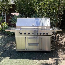 Viking searstation, four burners and rotisserie