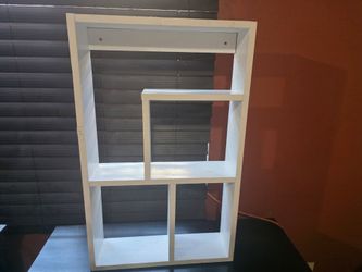 Mueble para poner decoracion de madera