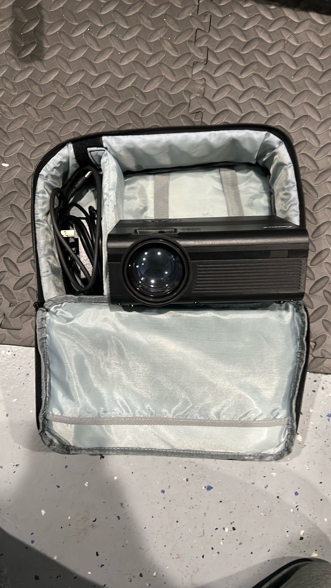 Impecca projector