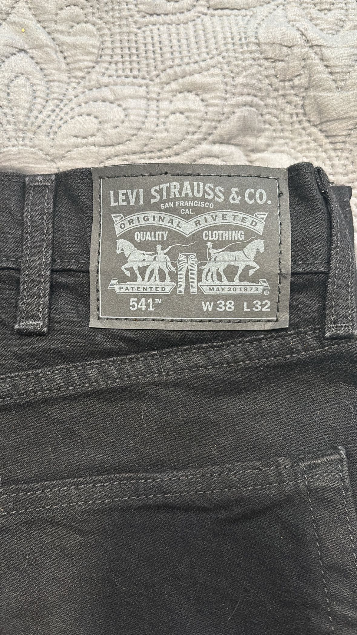 Levi’s Black 541 Jeans