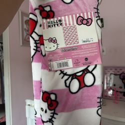Hello Kitty blanket 