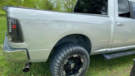 RAM 2010 En Buenas Condiciones Quiero $9000 Solo Efectivo Jente Sería Q Si Este Interesados En Comprar Gracias