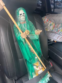 Green Santa muerte alter