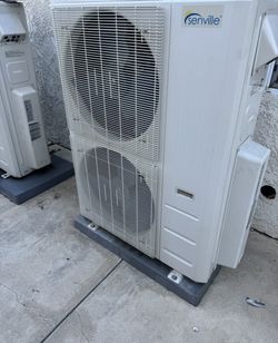 Mini Spilt 42,000 BTU Heat / Ac