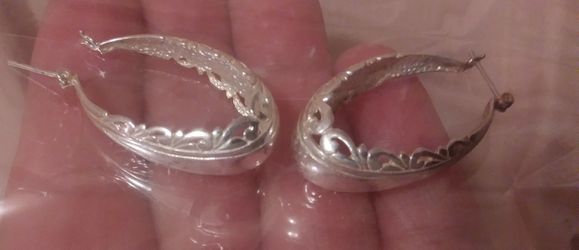 925 silver drop pierced hoops nice!