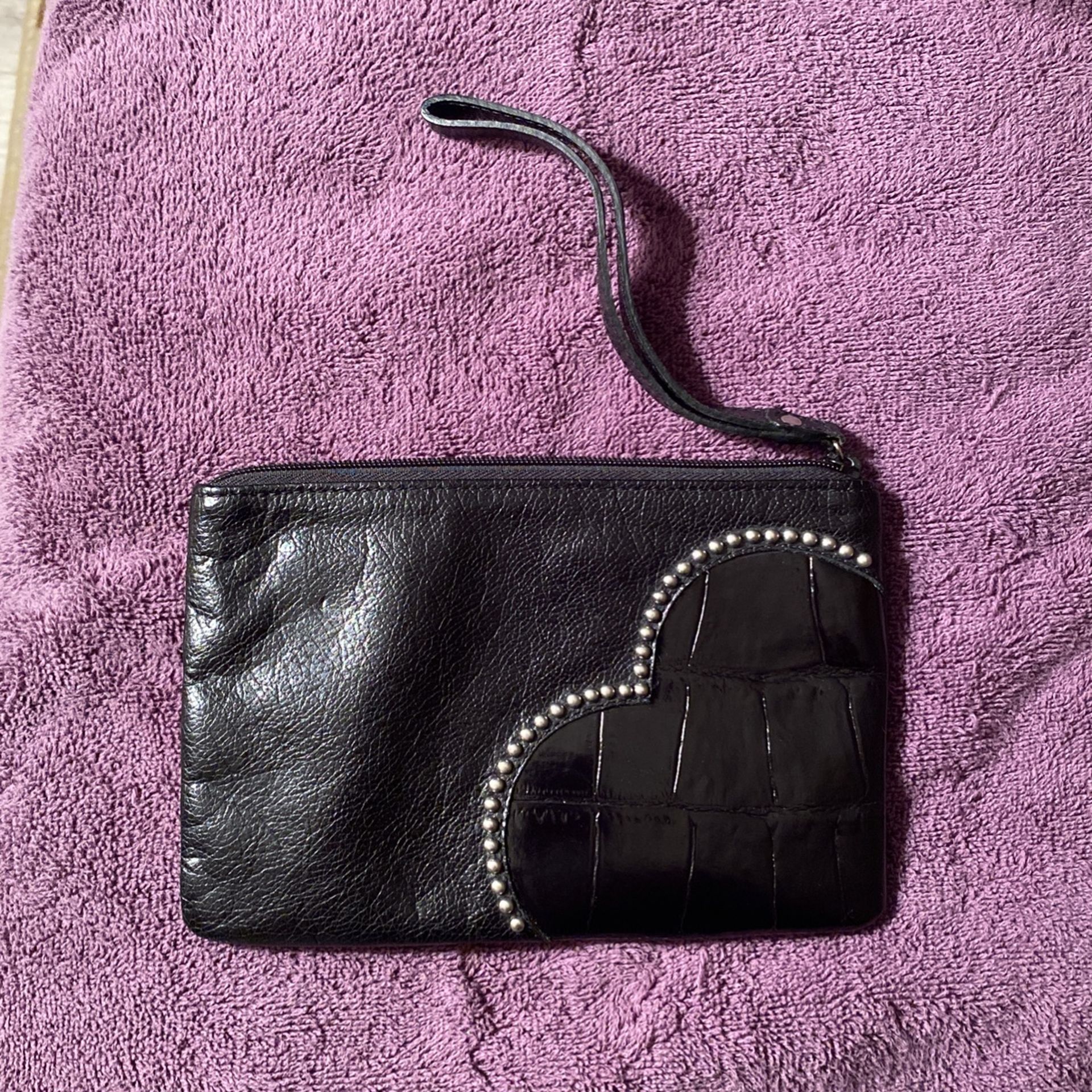 Brighton Collectables Hippy Heart Wristlet