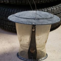Bird Feeder 