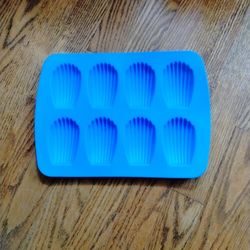 Silicone Madeleine Pan 