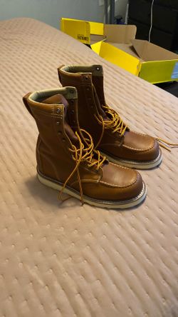 Men Carolina Boots Size 10