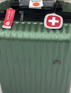 New SwissGear Green Suitcase
