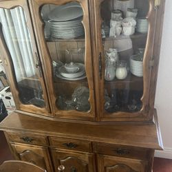 Hutch Cabinet 